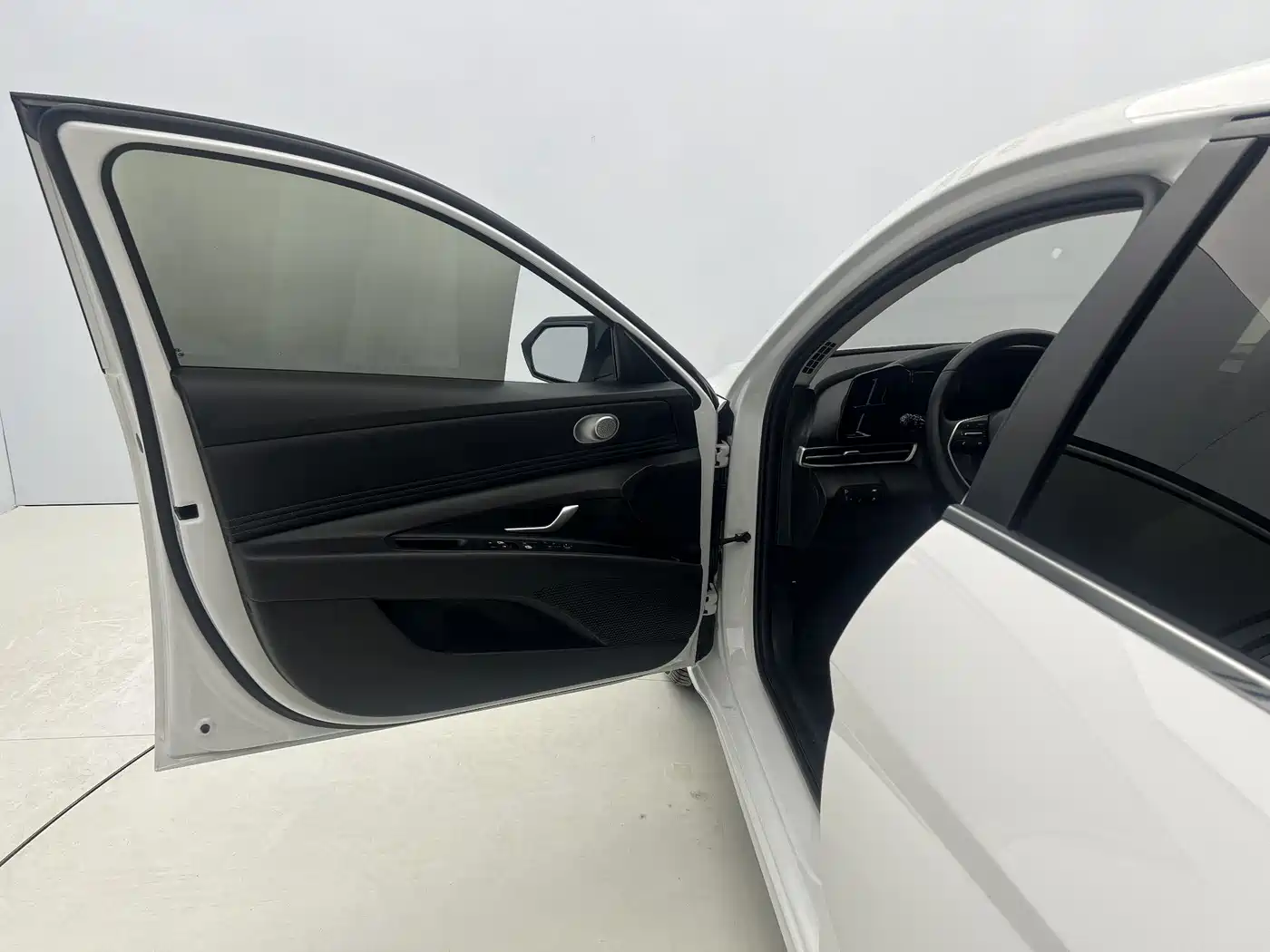 Hyundai Elantra, фото 14