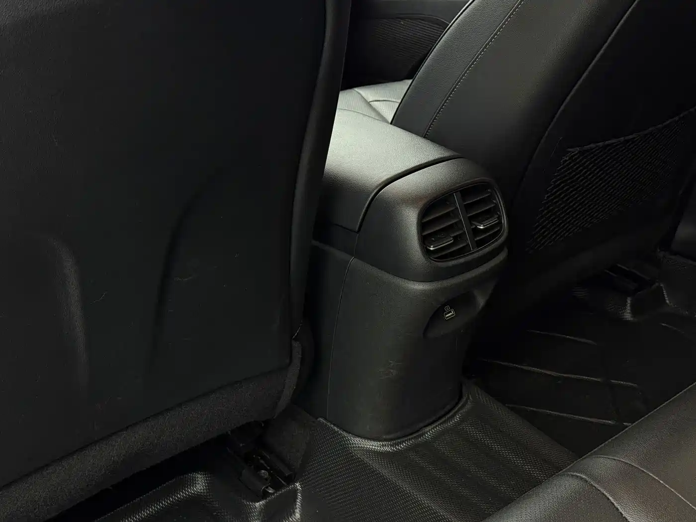 Hyundai Elantra, фото 22