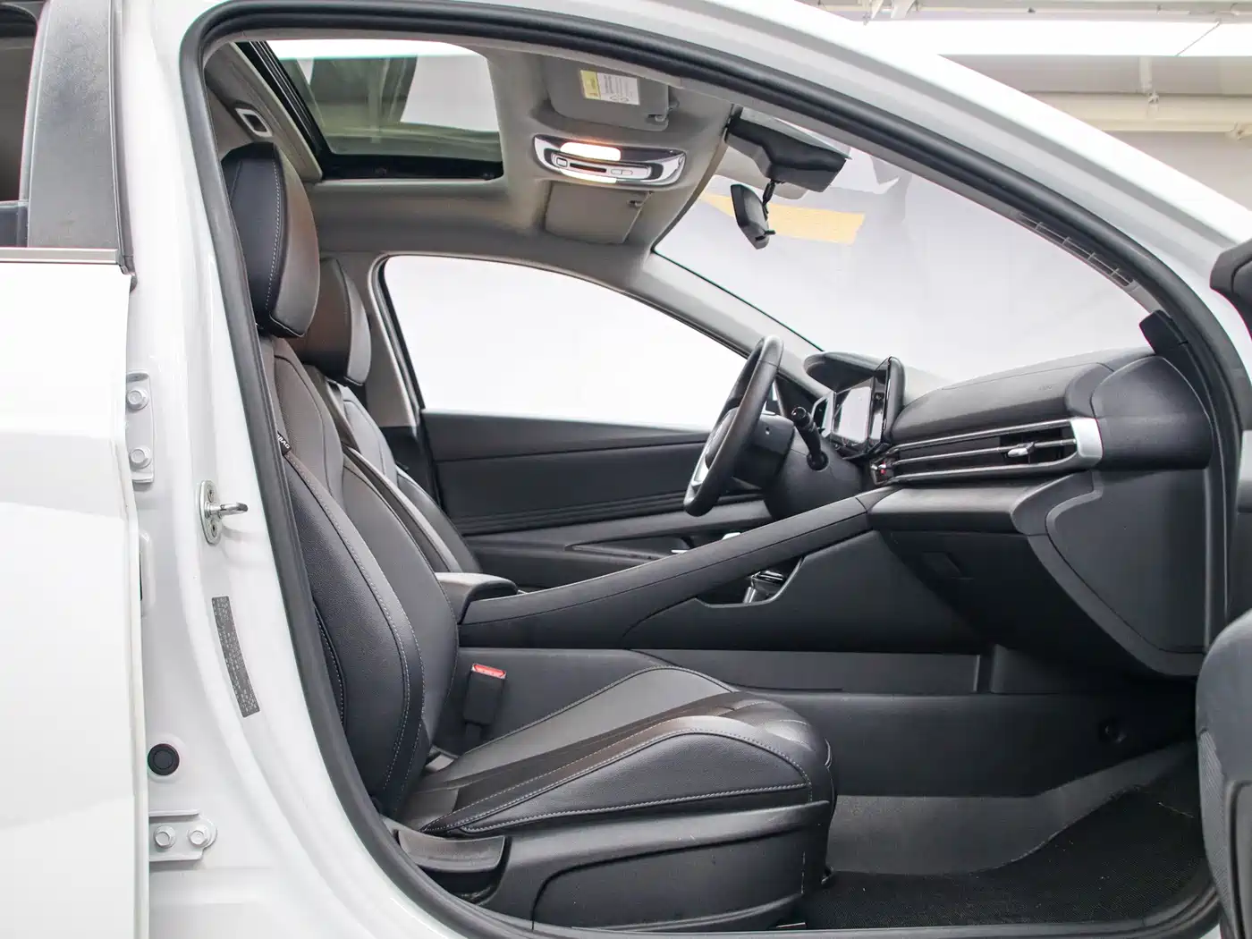 Hyundai Elantra, фото 5