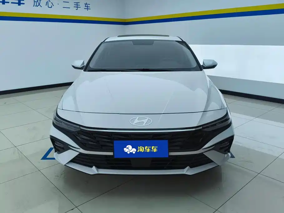 Hyundai Elantra, фото 2
