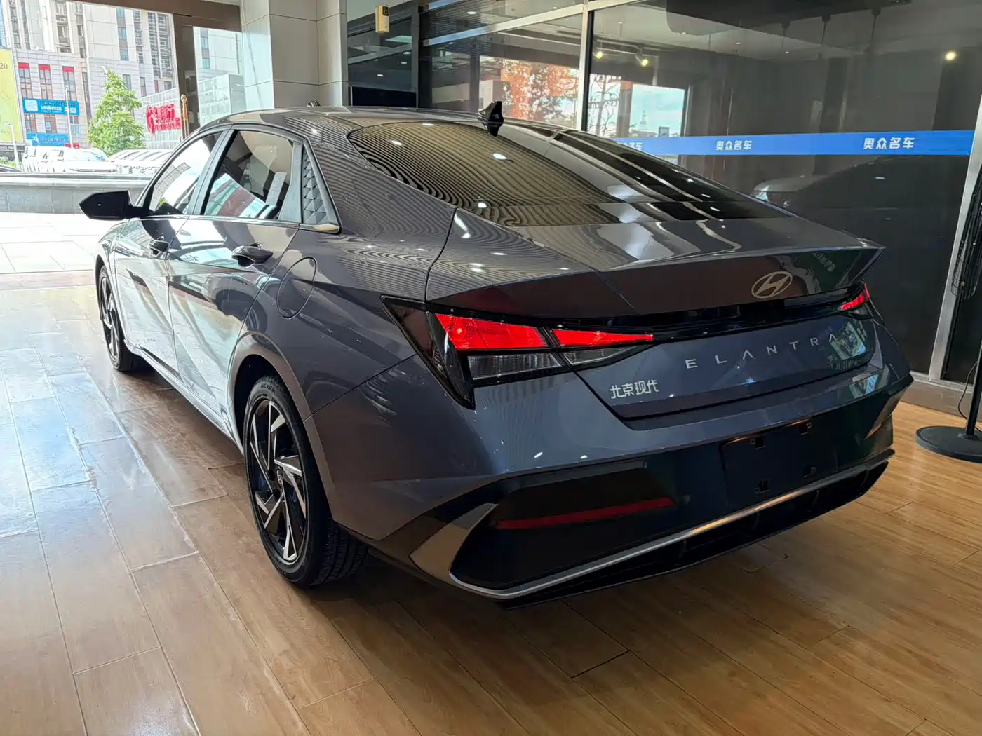Hyundai Elantra, фото 5