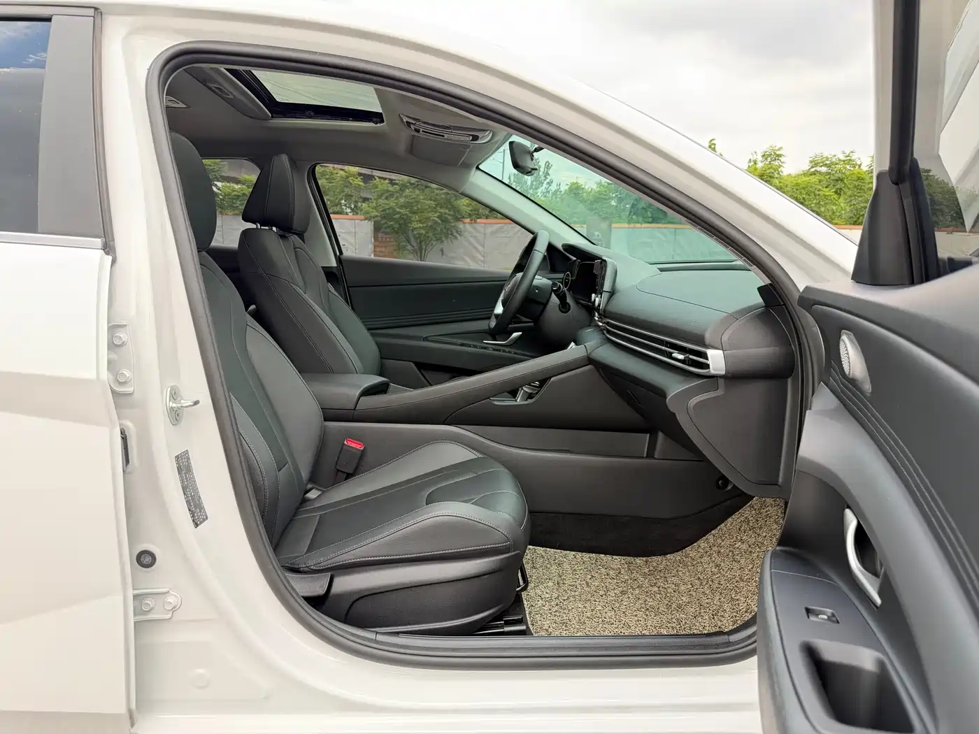 Hyundai Elantra, фото 6