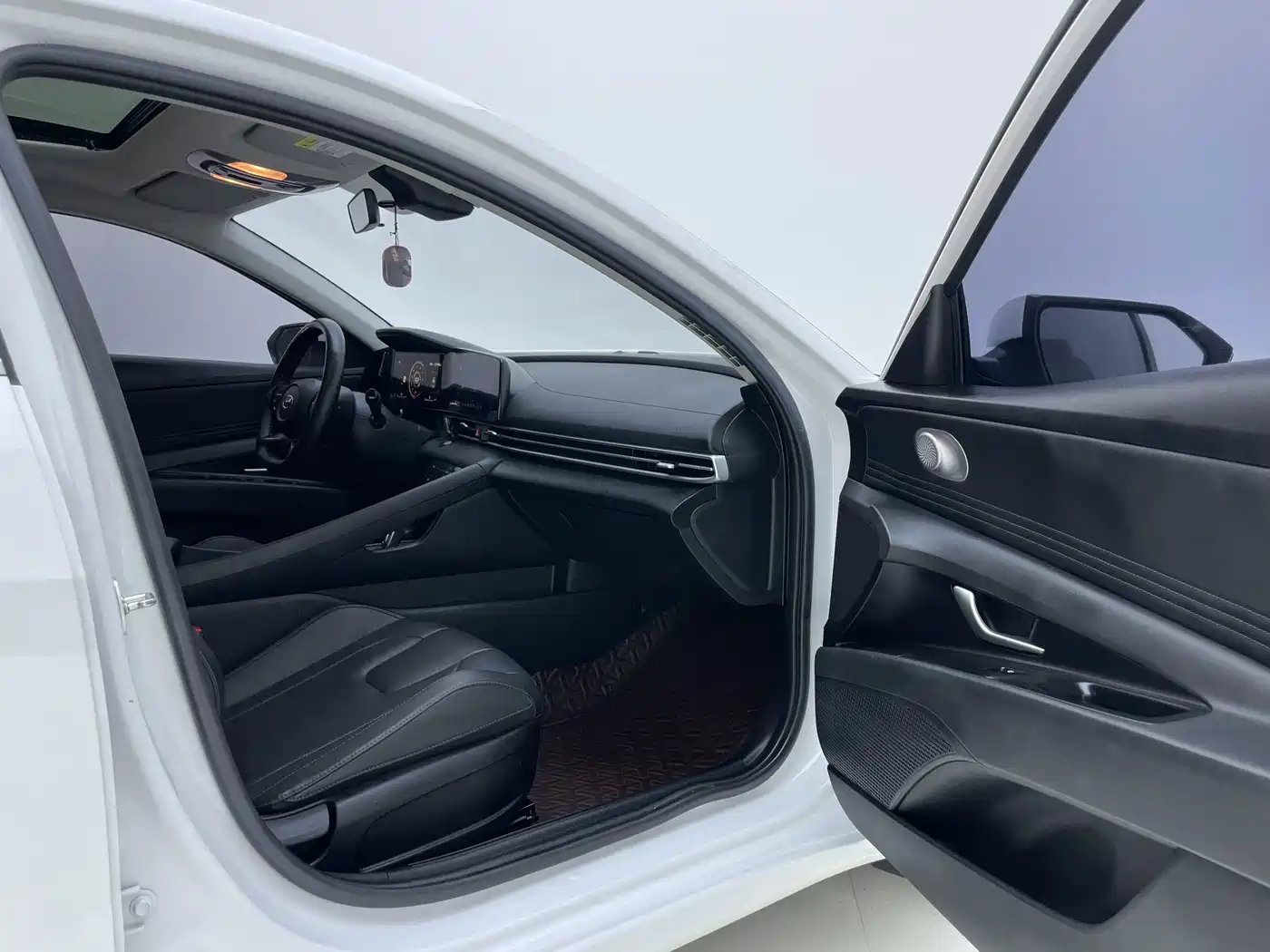 Hyundai Elantra, фото 22
