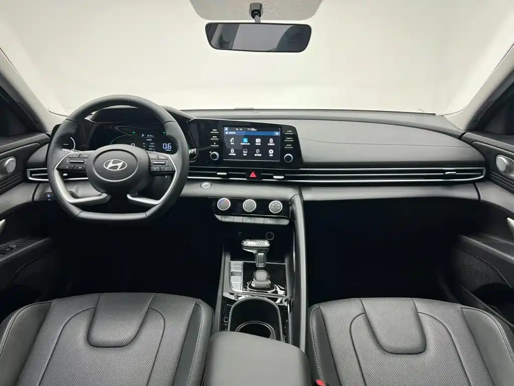 Hyundai Elantra, фото 10