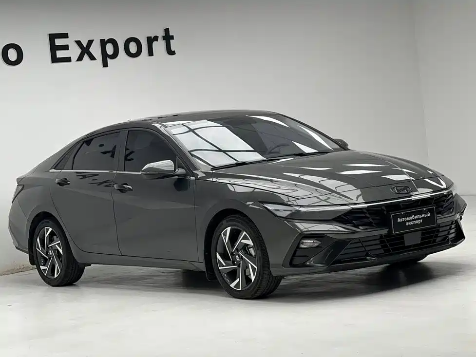 Hyundai Elantra, фото 13