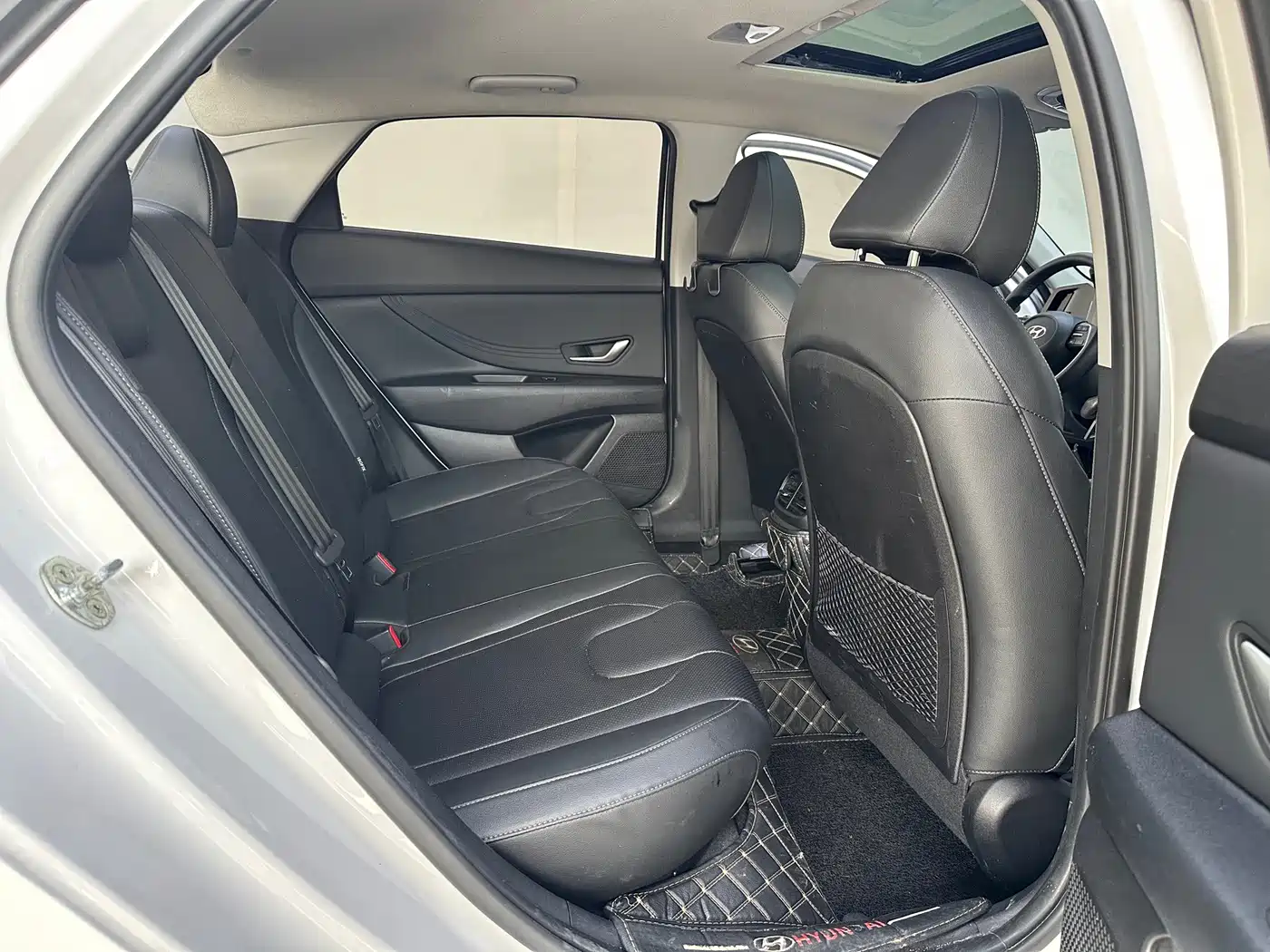 Hyundai Elantra, фото 3
