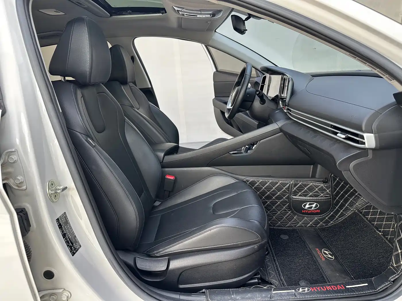 Hyundai Elantra, фото 4