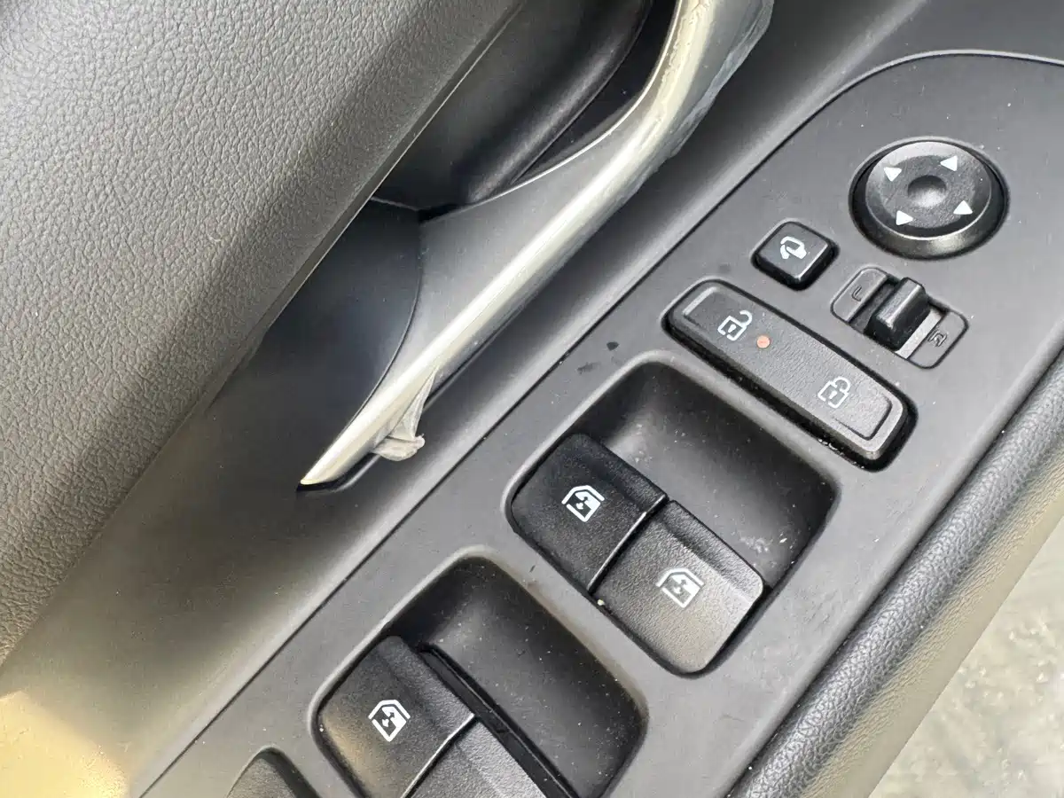 Hyundai Elantra, фото 11