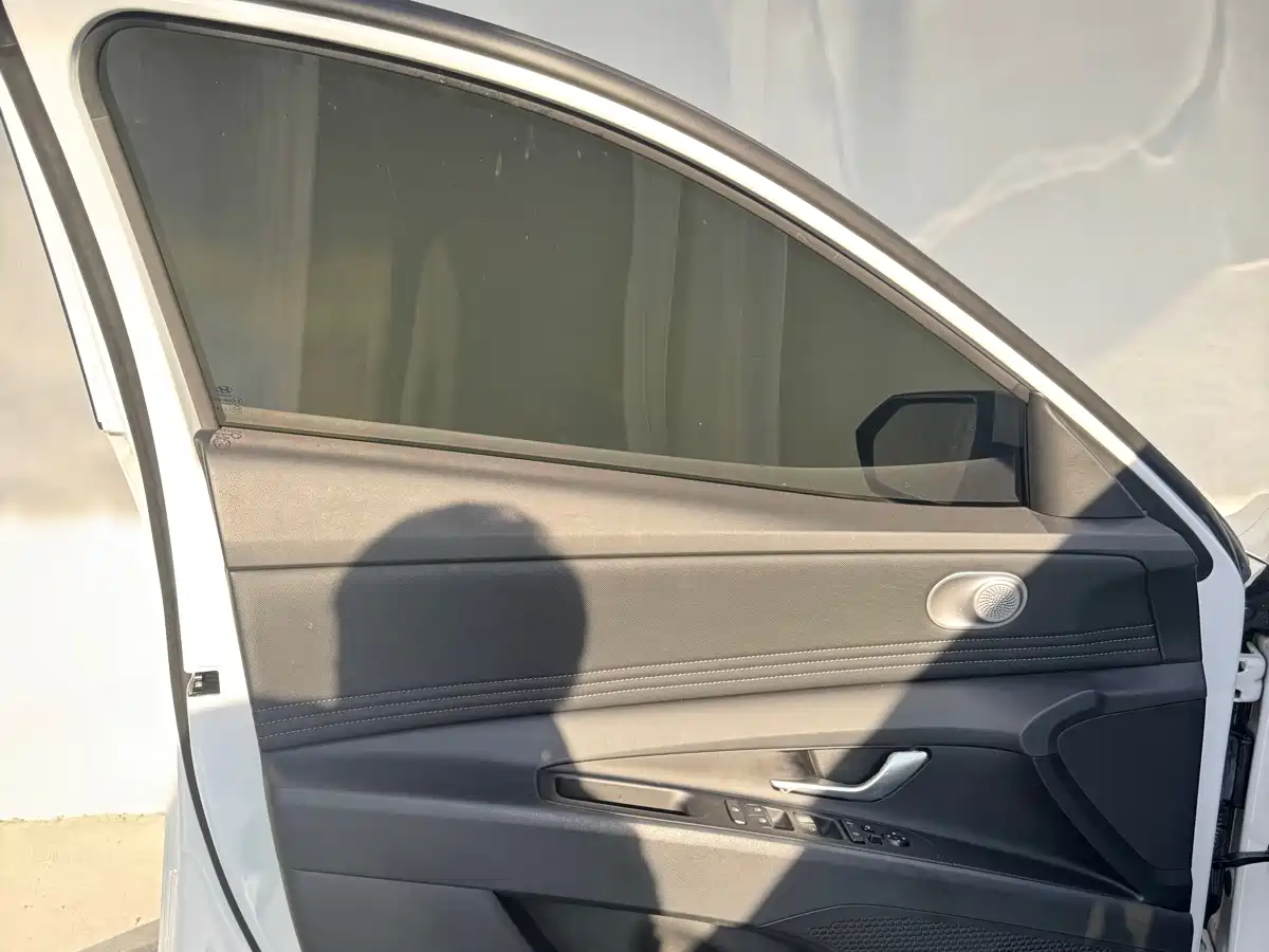 Hyundai Elantra, фото 21