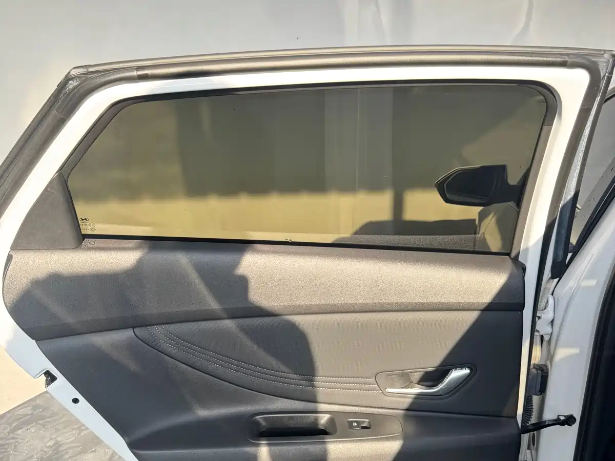 Hyundai Elantra, фото 22