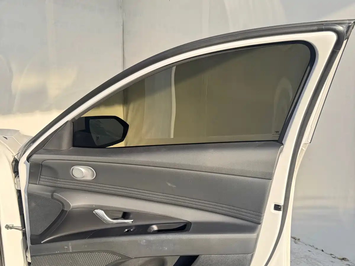 Hyundai Elantra, фото 25