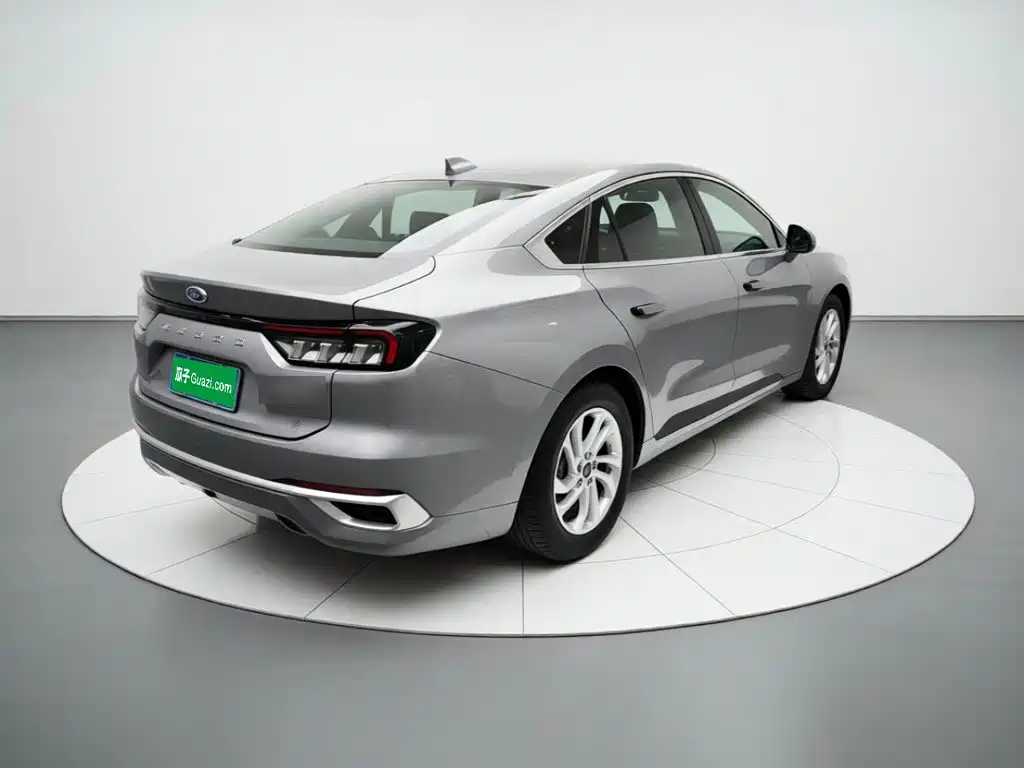 Ford Mondeo, фото 17