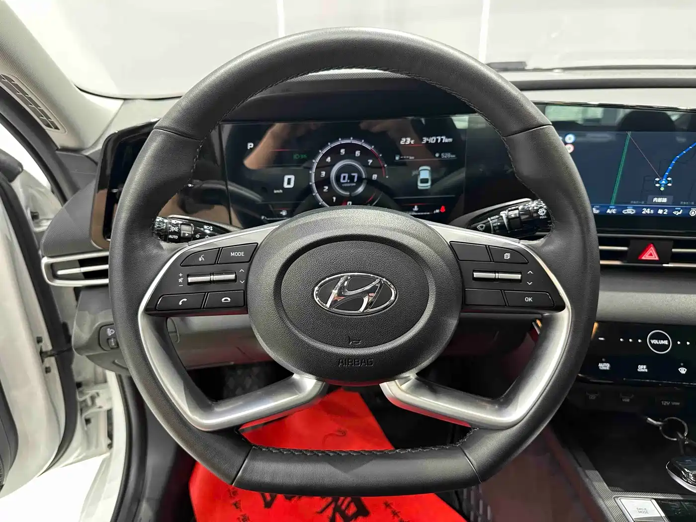 Hyundai Elantra, фото 3