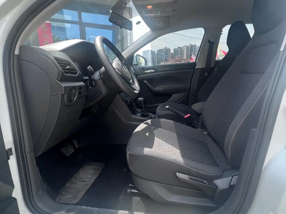 Volkswagen T-Cross, фото 11