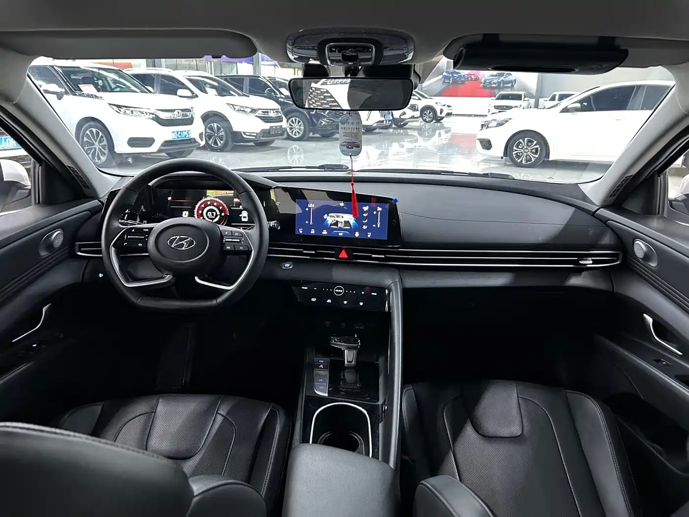 Hyundai Elantra, фото 4