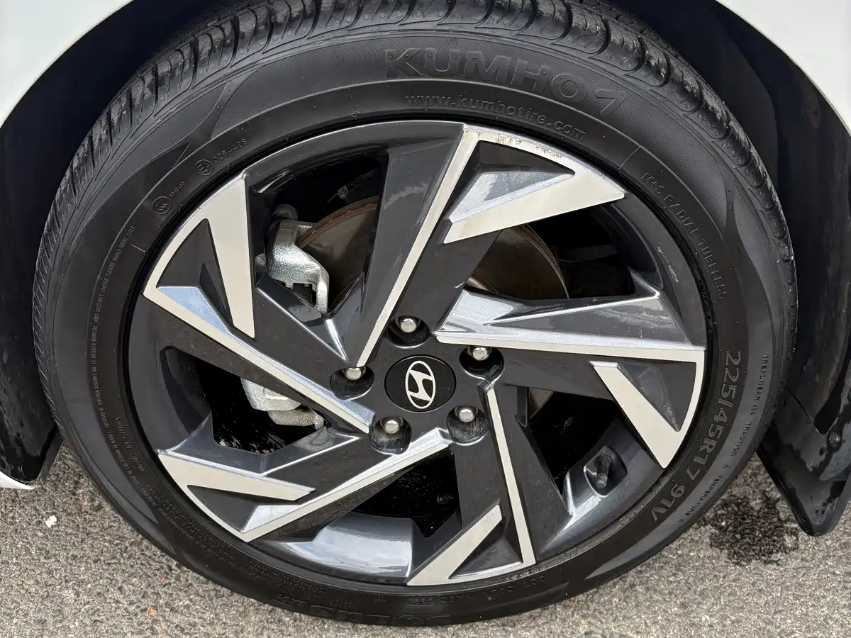 Hyundai Elantra, фото 11