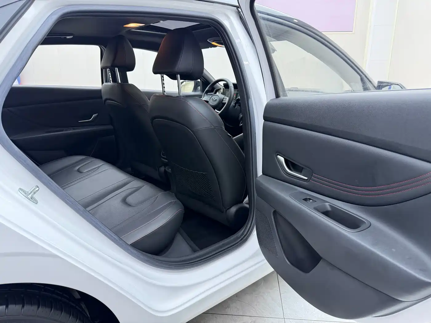 Hyundai Elantra, фото 12