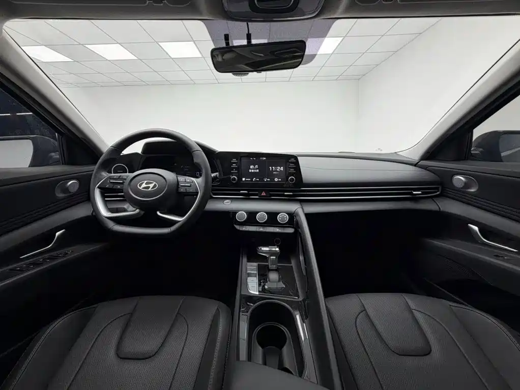 Hyundai Elantra, фото 10