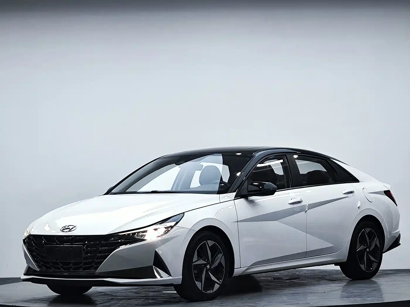 Hyundai Elantra, фото 2