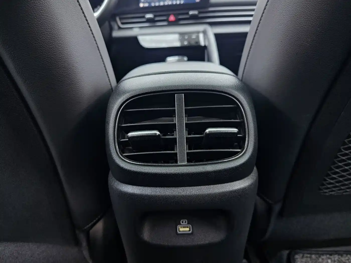 Hyundai Elantra, фото 3