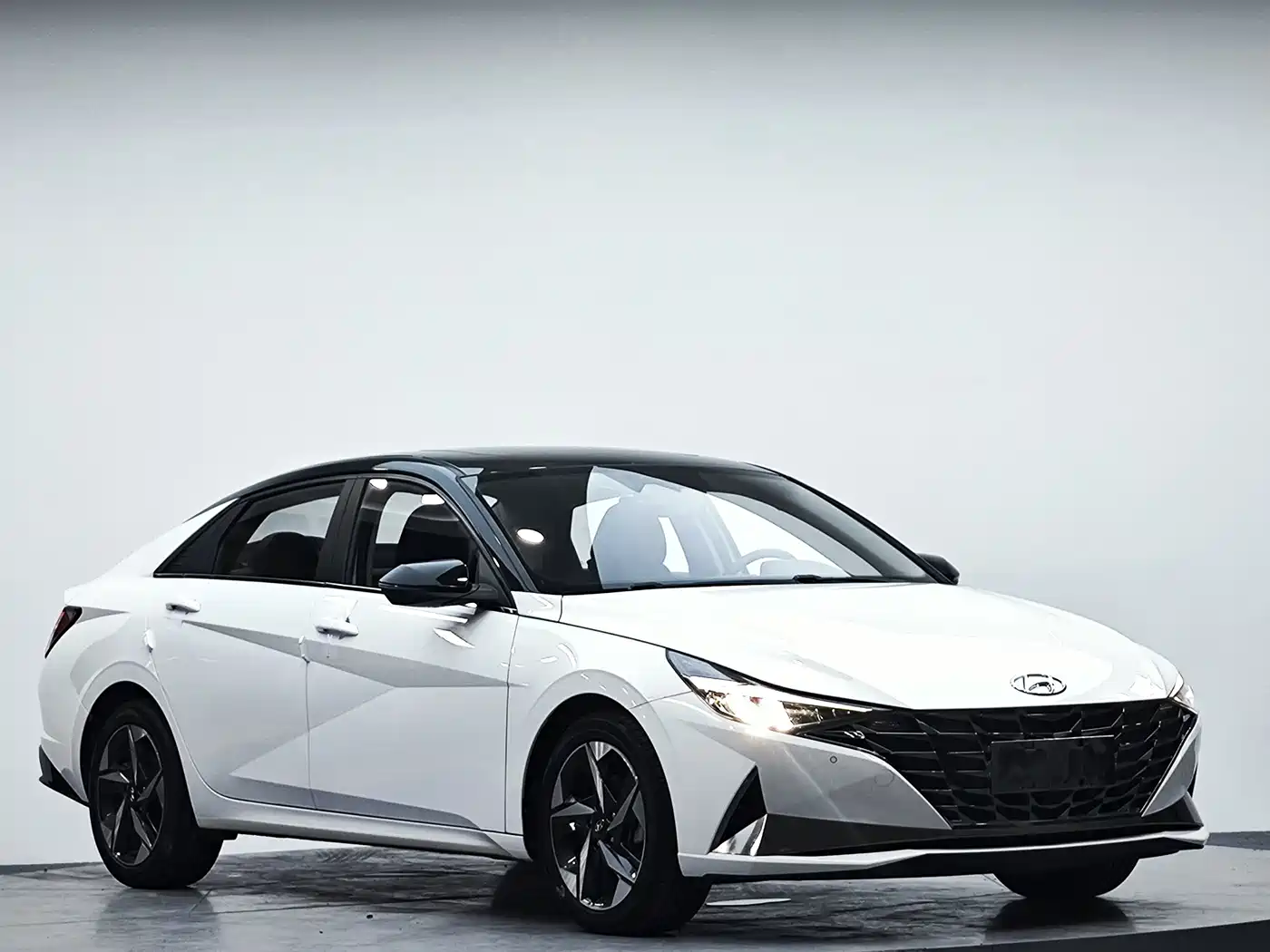 Hyundai Elantra, фото 13