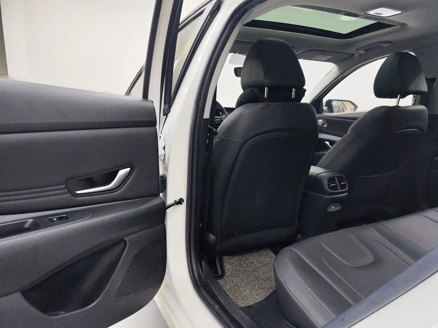 Hyundai Elantra, фото 18