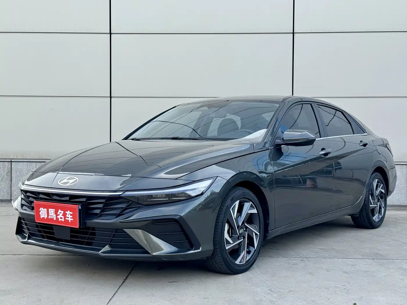 Hyundai Elantra, фото 1