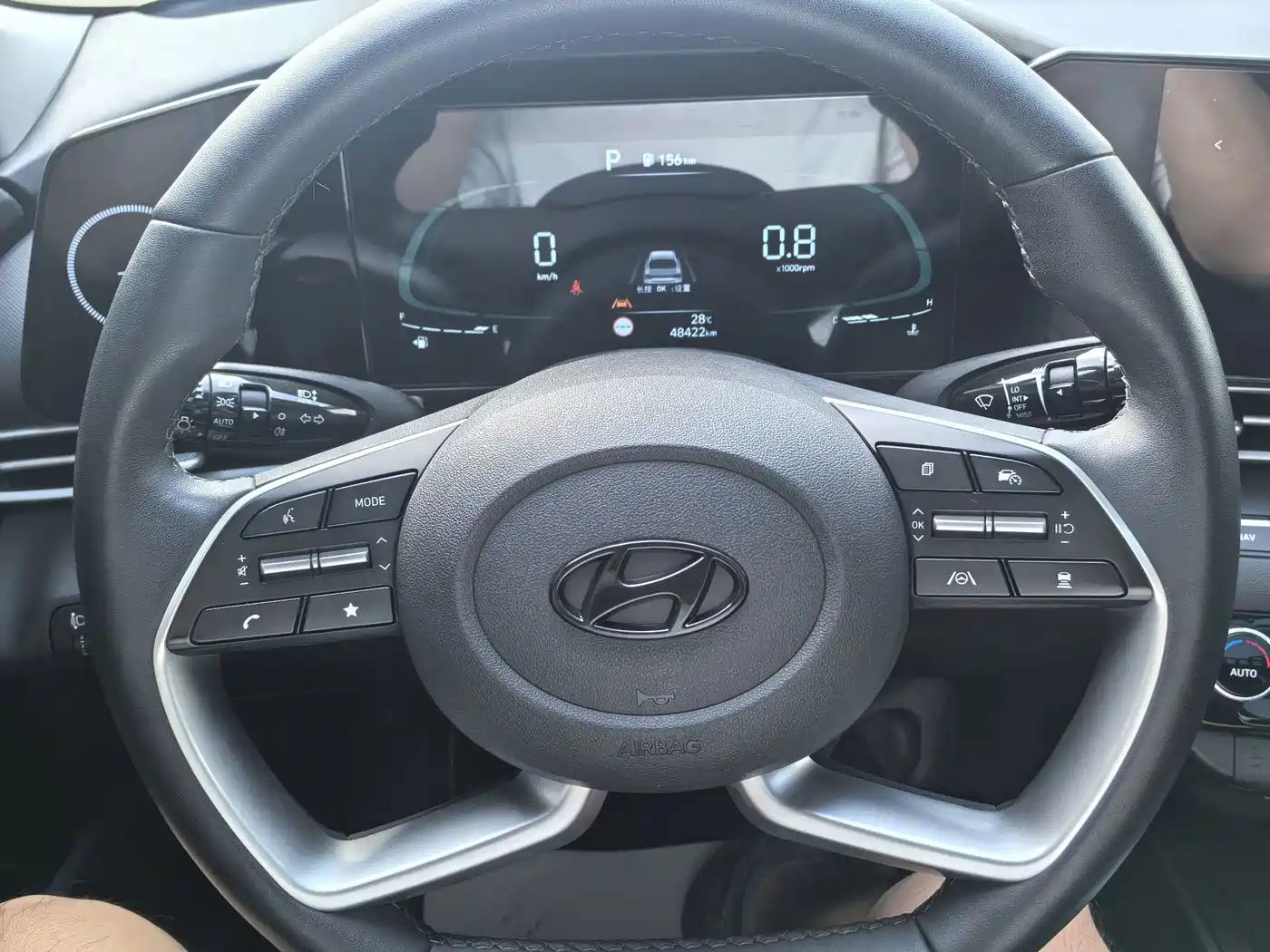 Hyundai Elantra, фото 3