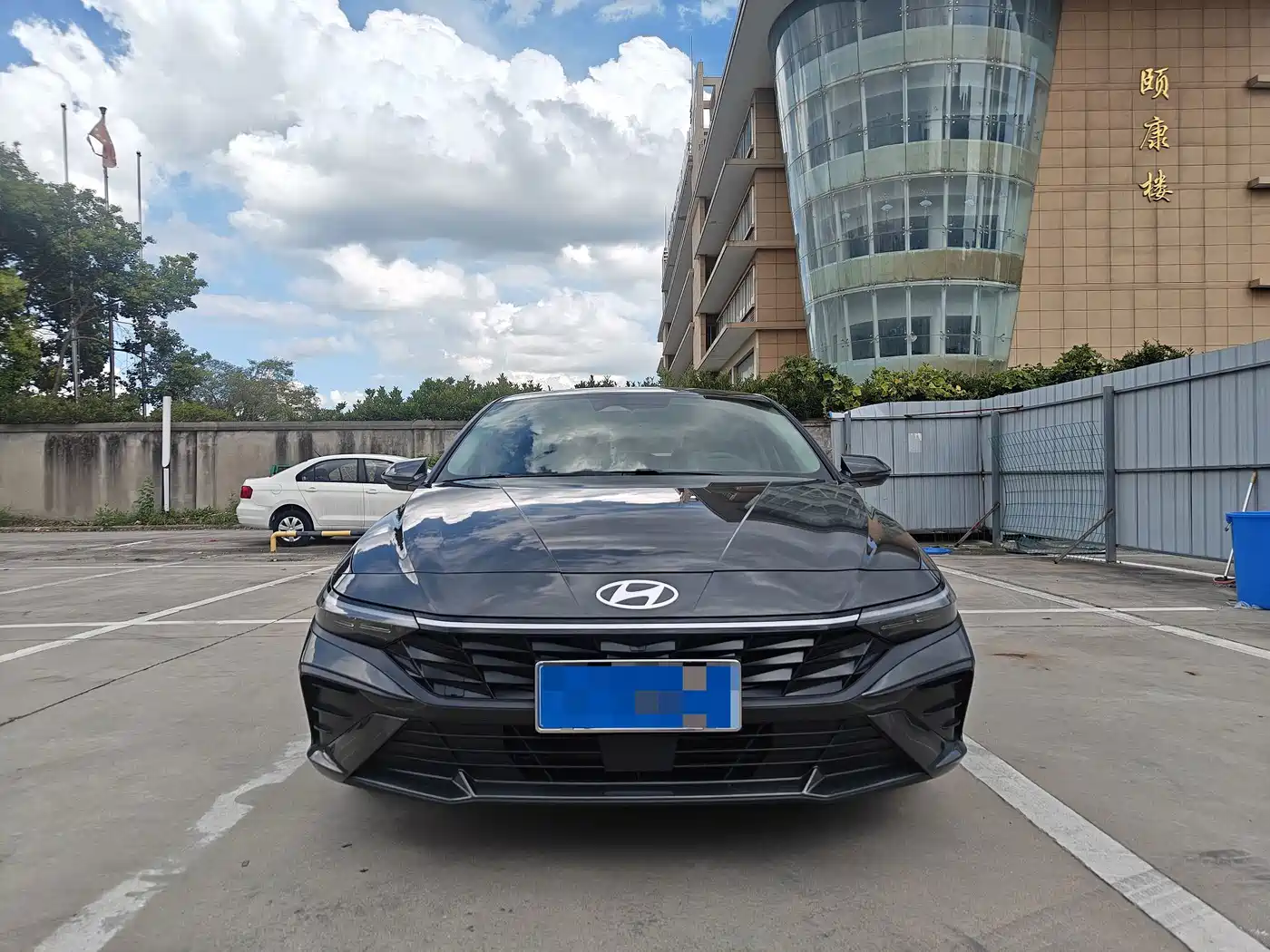 Hyundai Elantra, фото 2