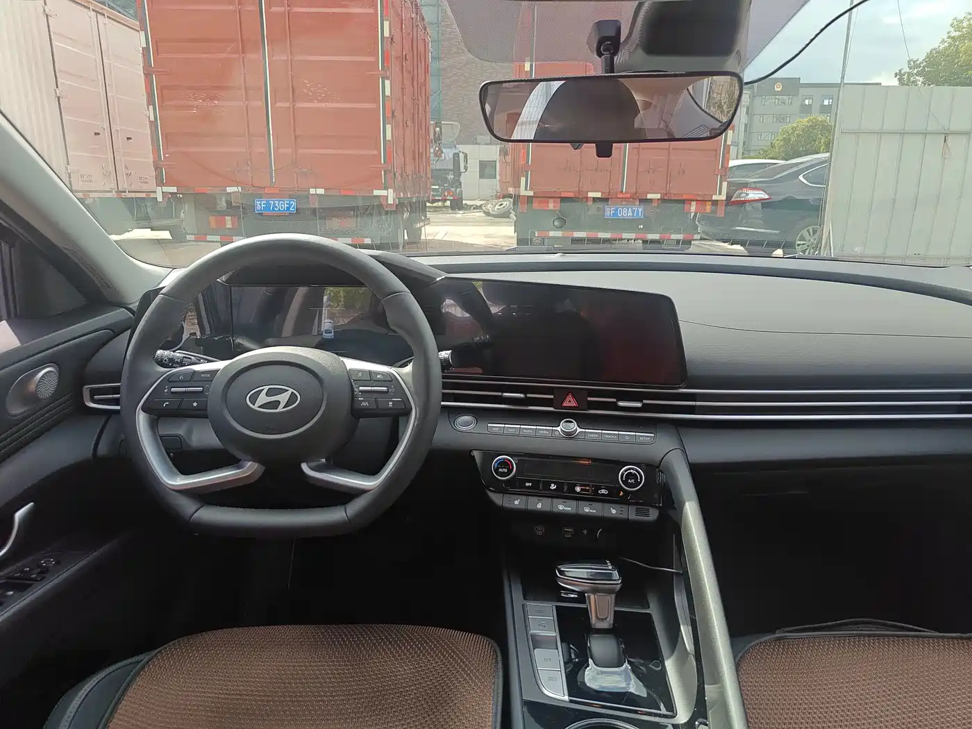 Hyundai Elantra, фото 3