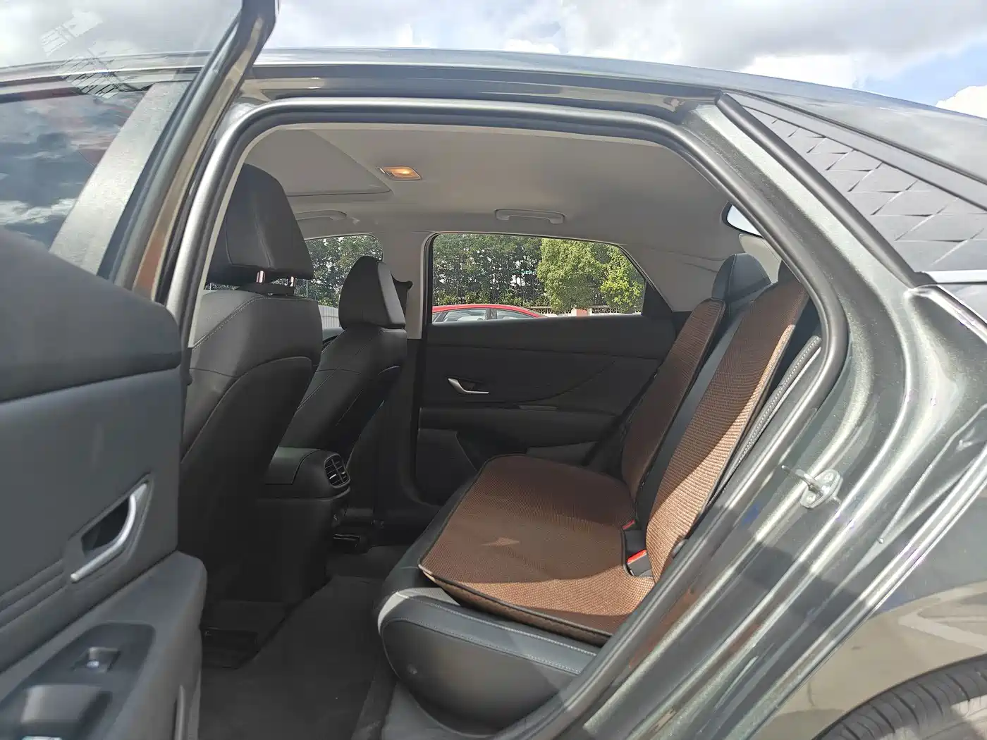 Hyundai Elantra, фото 17