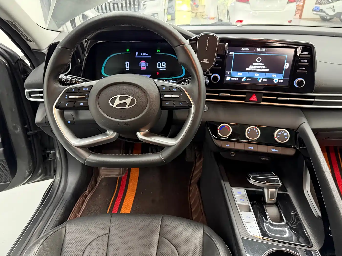 Hyundai Elantra, фото 20