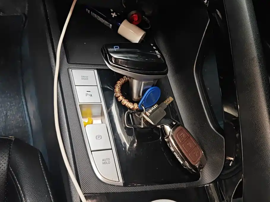 Hyundai Elantra, фото 8