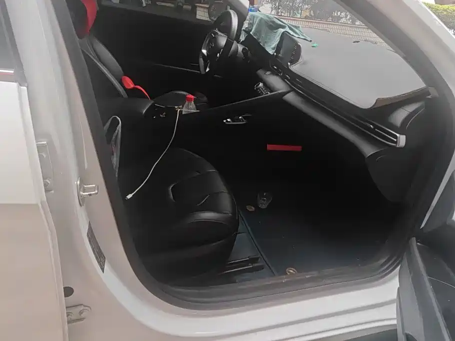 Hyundai Elantra, фото 14