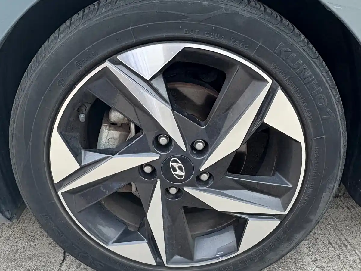 Hyundai Elantra, фото 20