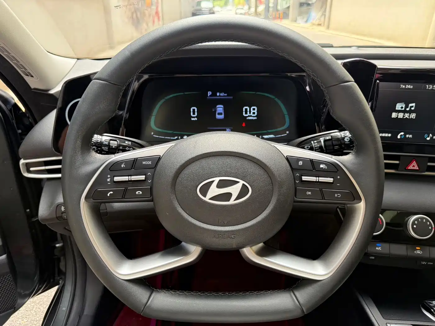 Hyundai Elantra, фото 3