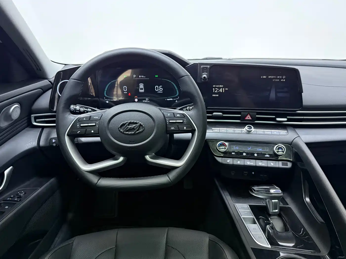 Hyundai Elantra, фото 10