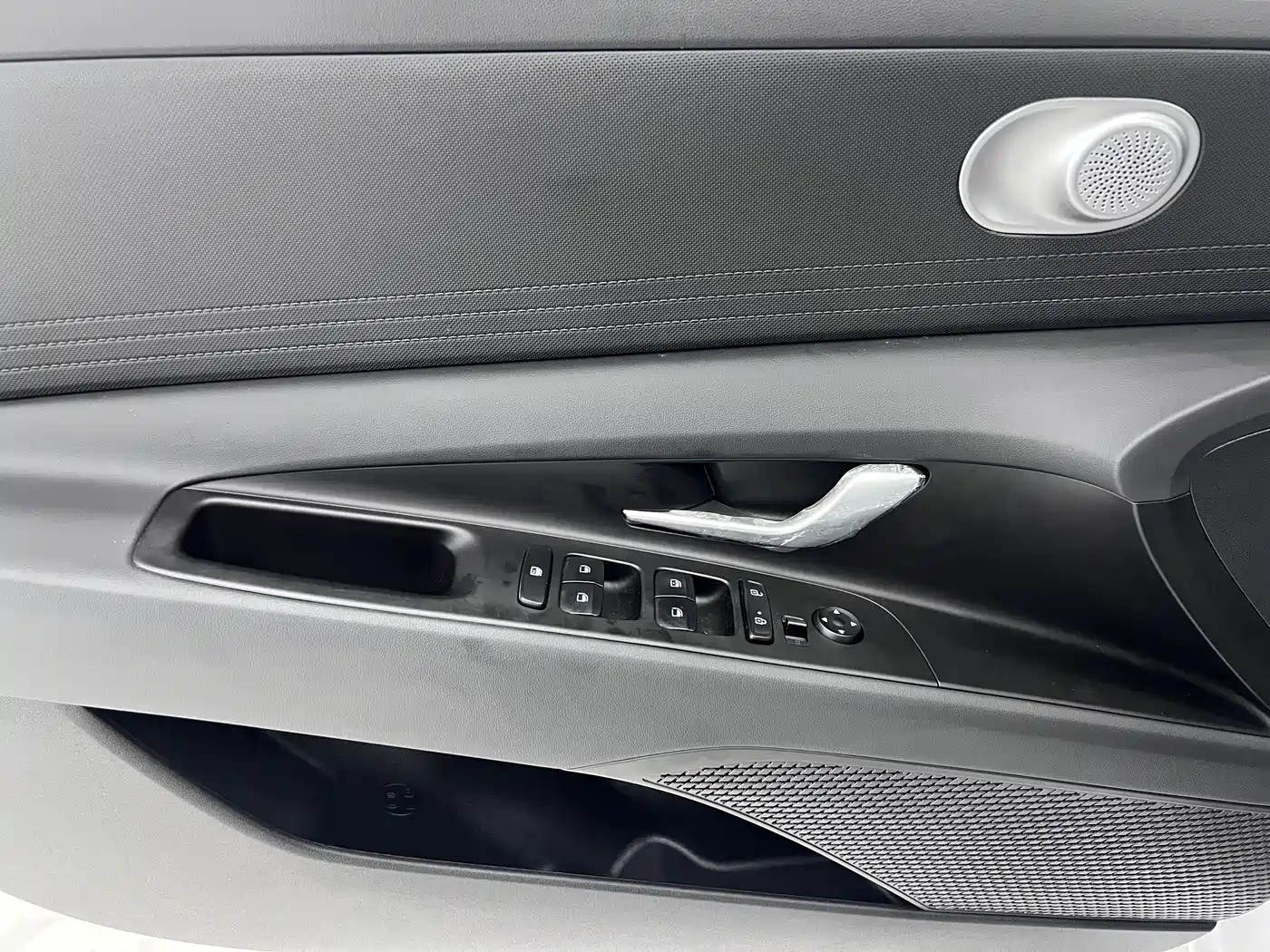 Hyundai Elantra, фото 4