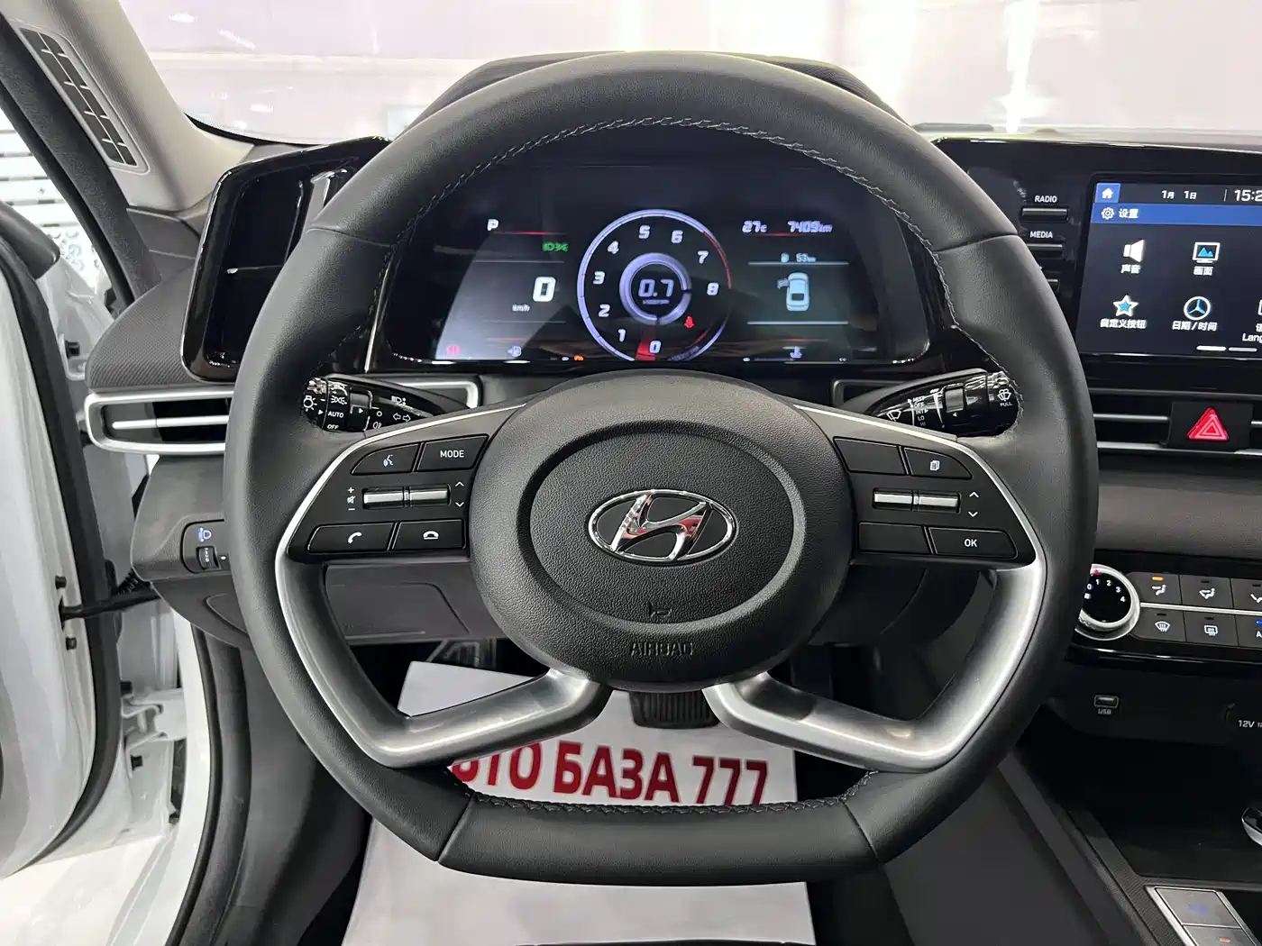 Hyundai Elantra, фото 3