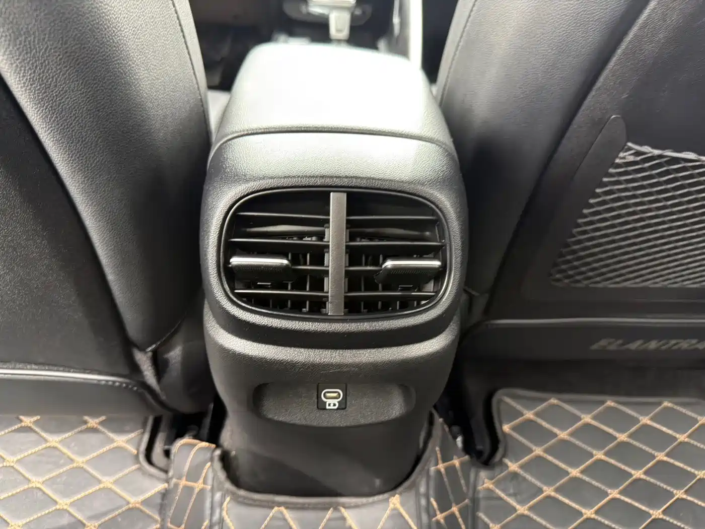Hyundai Elantra, фото 7
