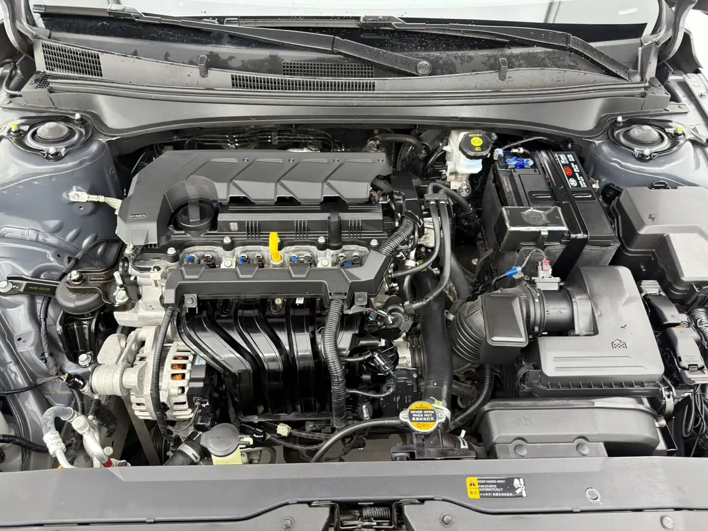Hyundai Elantra, фото 12