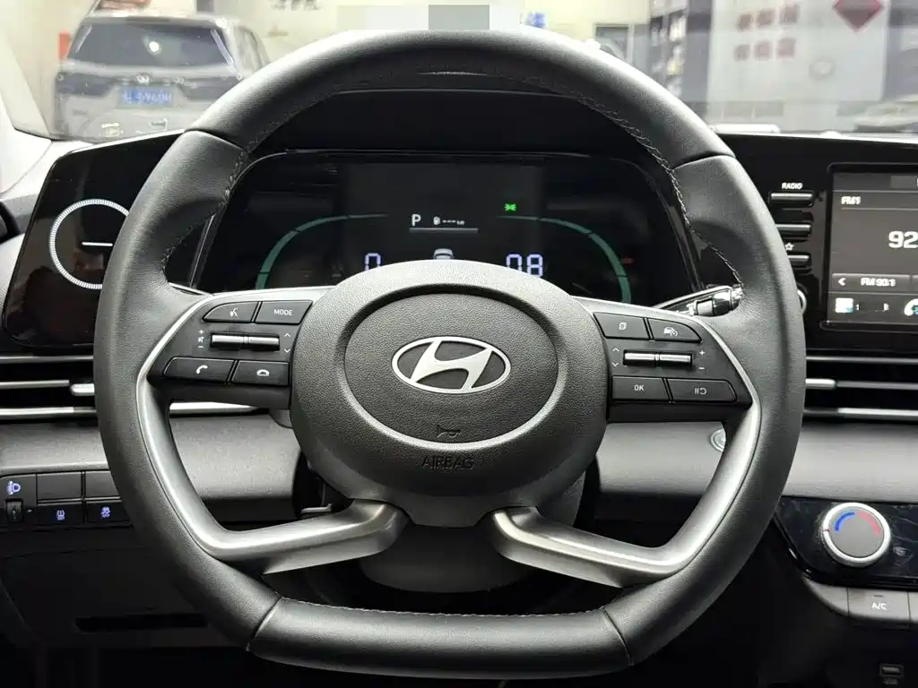 Hyundai Elantra, фото 9