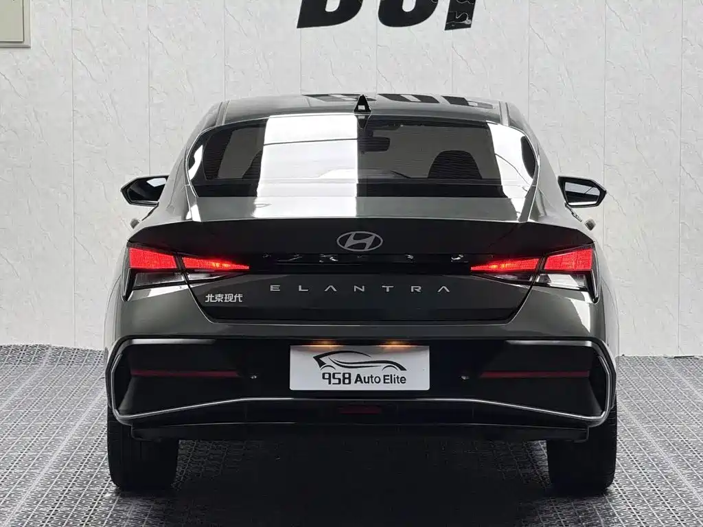 Hyundai Elantra, фото 13