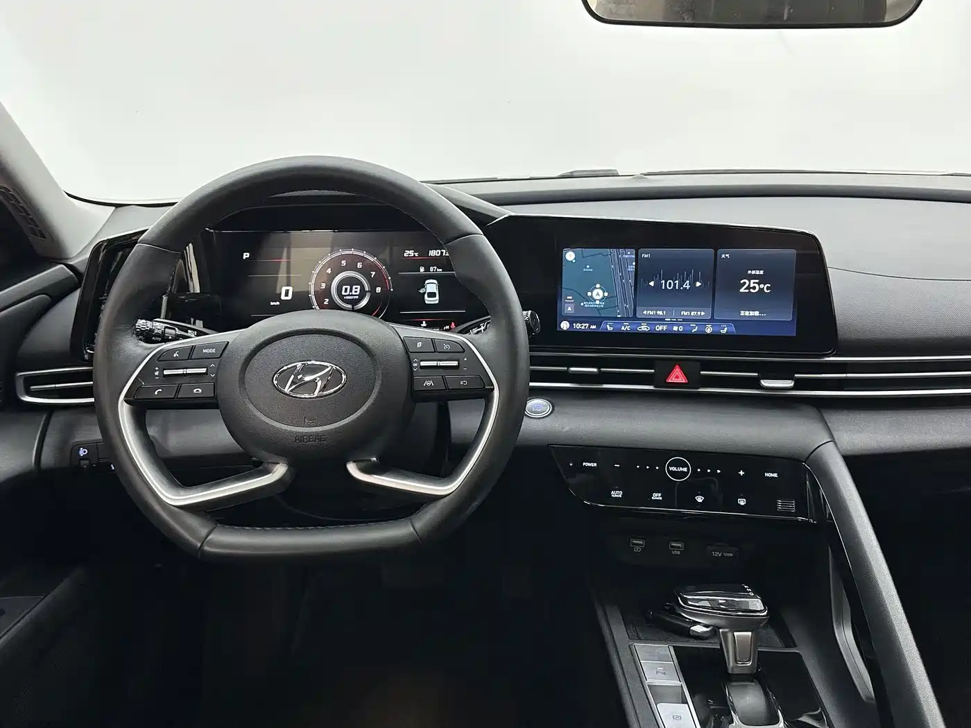 Hyundai Elantra, фото 3