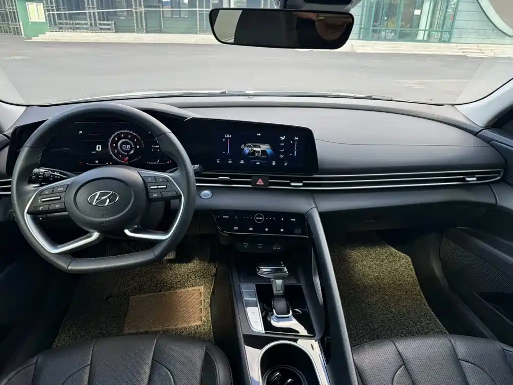 Hyundai Elantra, фото 6