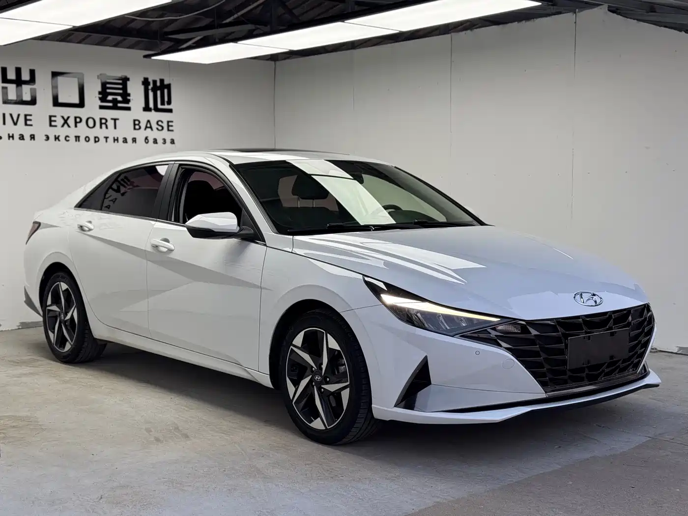 Hyundai Elantra, фото 8