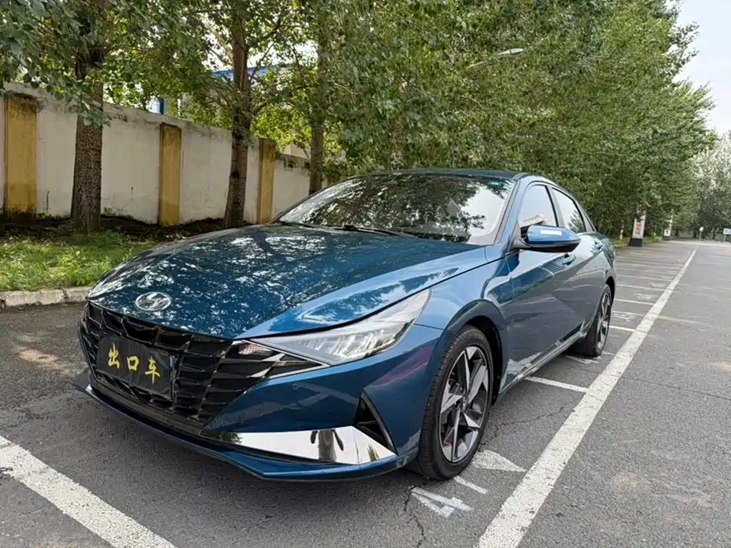 Hyundai Elantra, фото 1