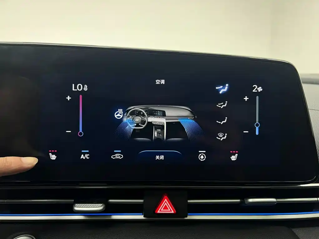 Hyundai Elantra, фото 14