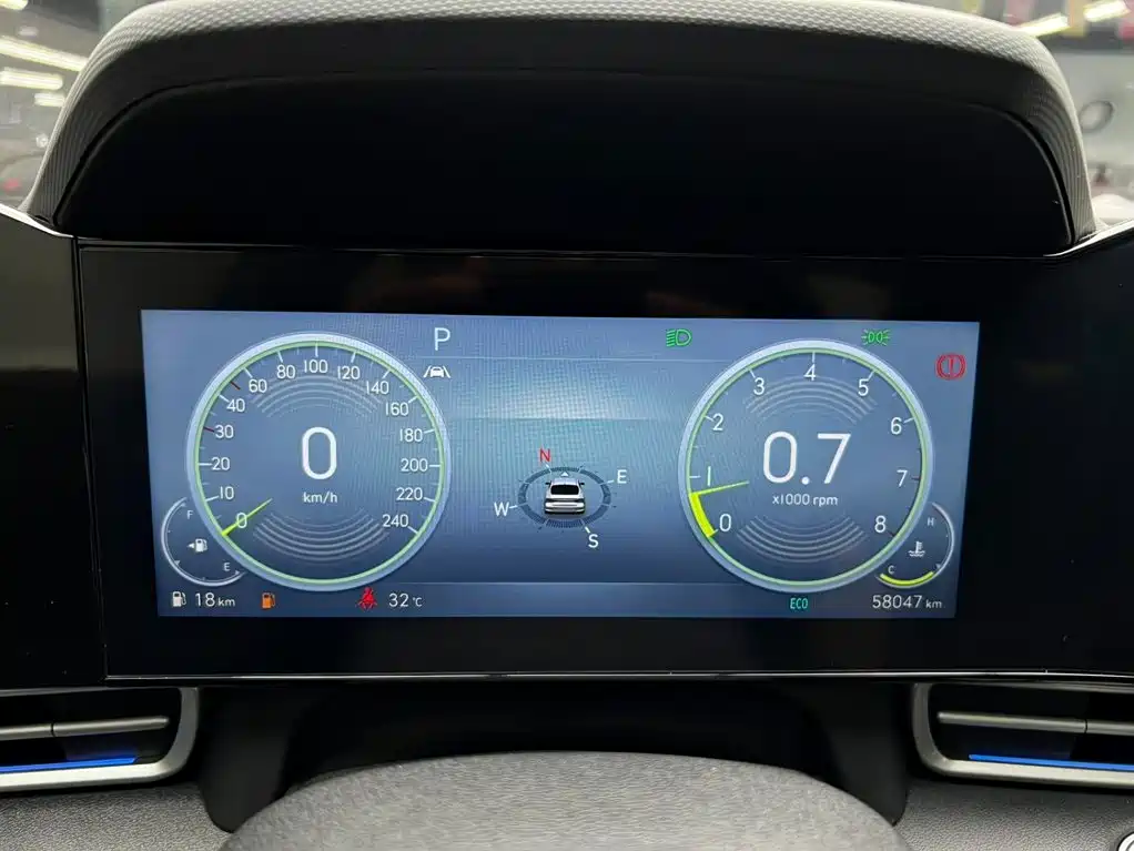 Hyundai Elantra, фото 15