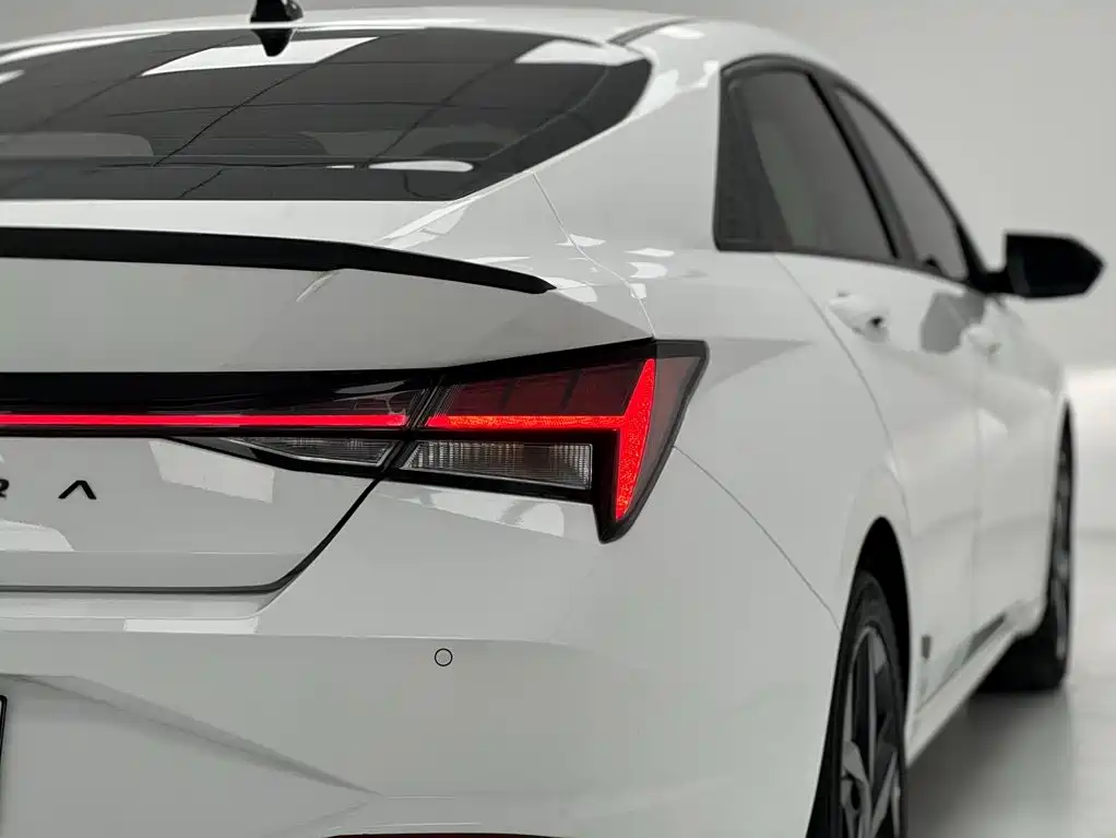 Hyundai Elantra, фото 22